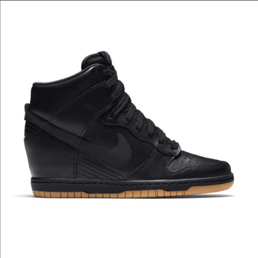 Nike sneakers! Brand new never worn
